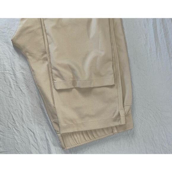 Under Armour Flex Waist Super Lightweight Golf 'The Showdown Pants'. Men's 38X32 - Picture 3 of 9